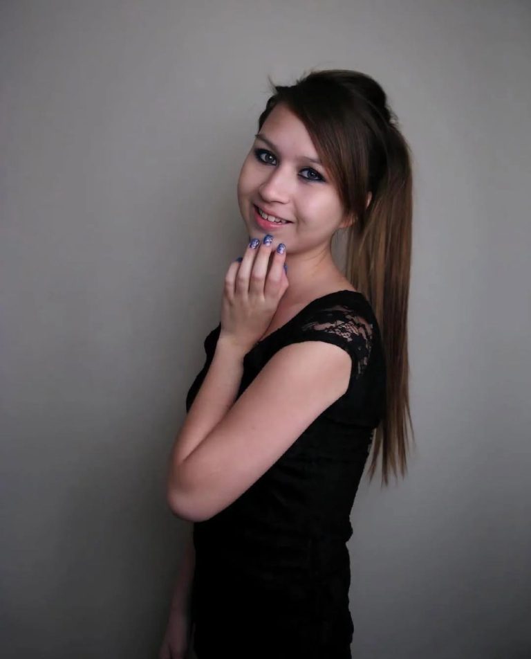 Amanda Todd: First Viral Case of Sextortion