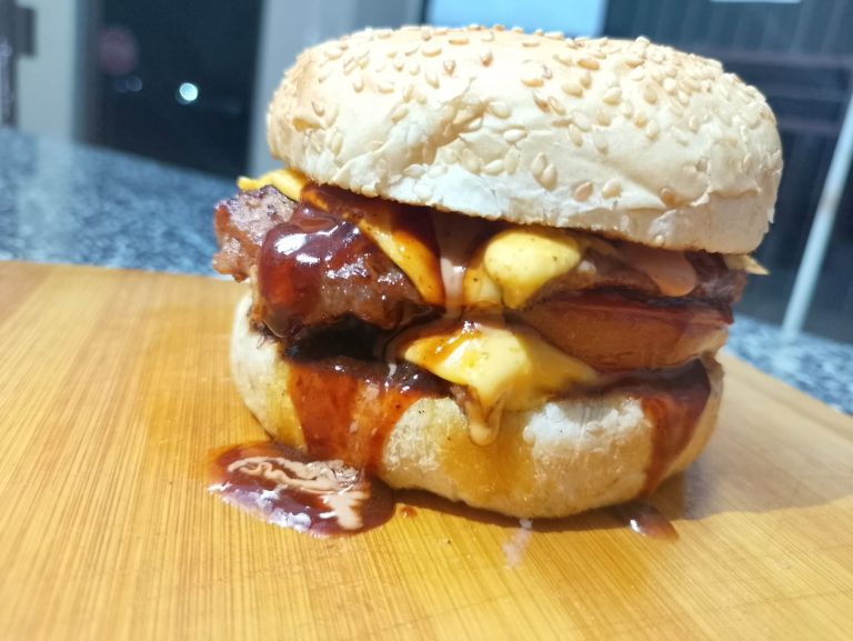 Cheese burger