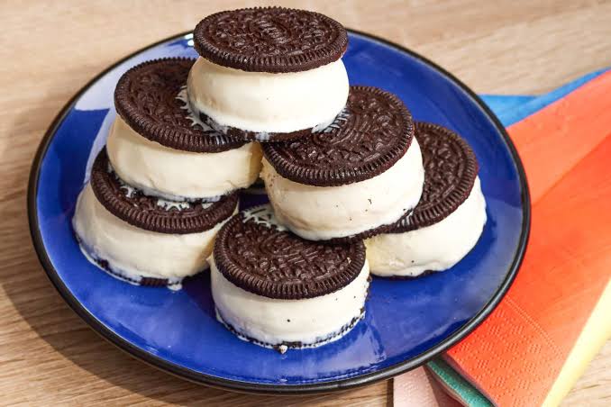 Oreo Ice Cream Cake